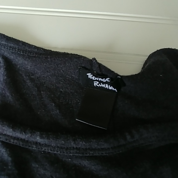 SICK skull sweater - Picture 3 of 3